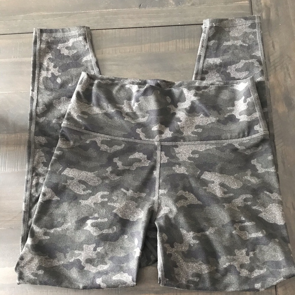 Fabletics Powerhold leggings